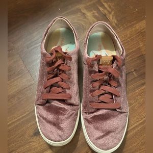Olukai- velvet sneaker size 10 women